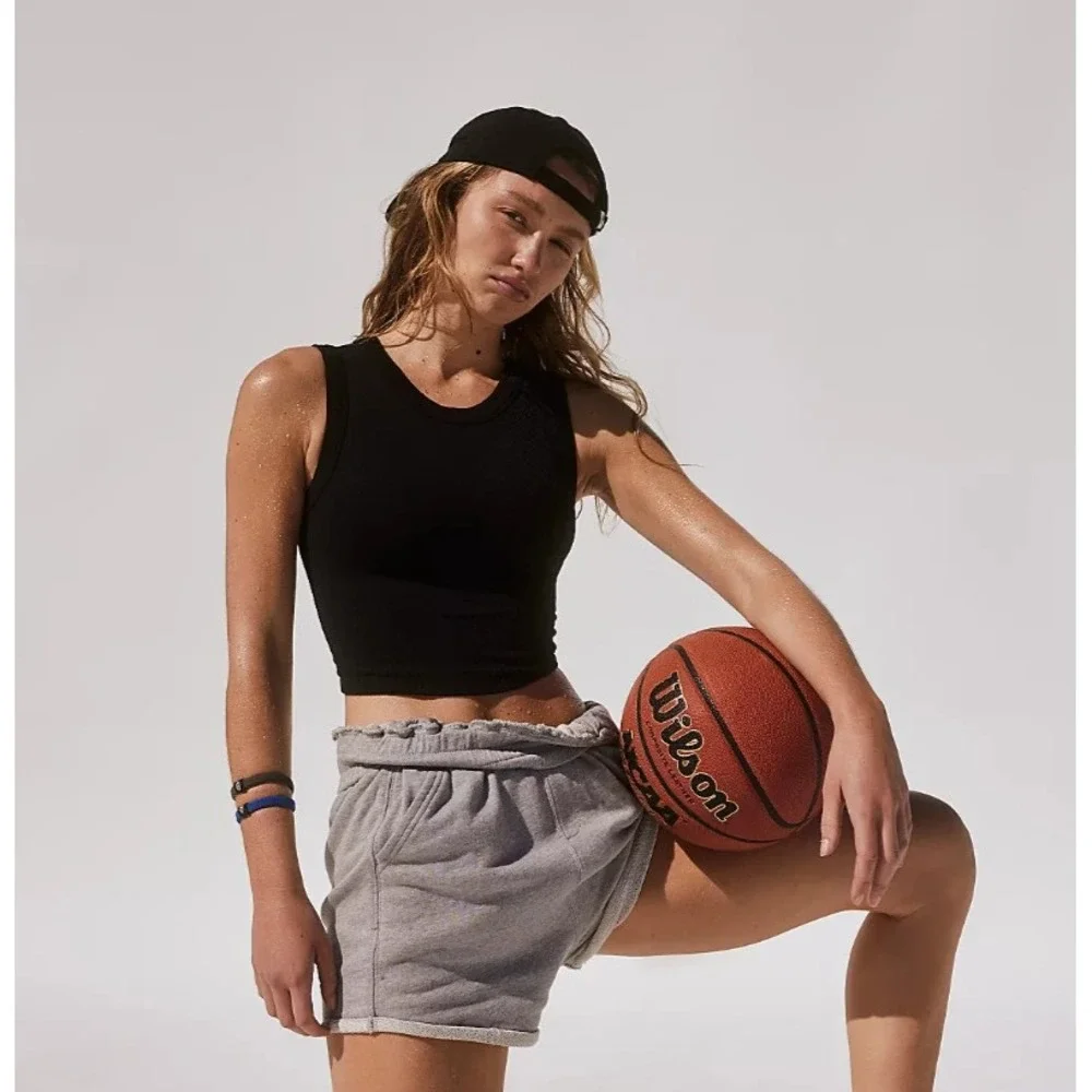 FP Free People Movement Women's M/L Black Ribbed Cropped Free Throw Muscle Tank